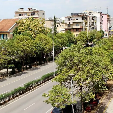 Apartament 2v1 - Myslym Shyri *