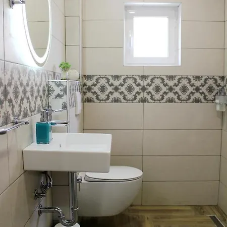 2v1 - Myslym Shyri Apartment Tirana