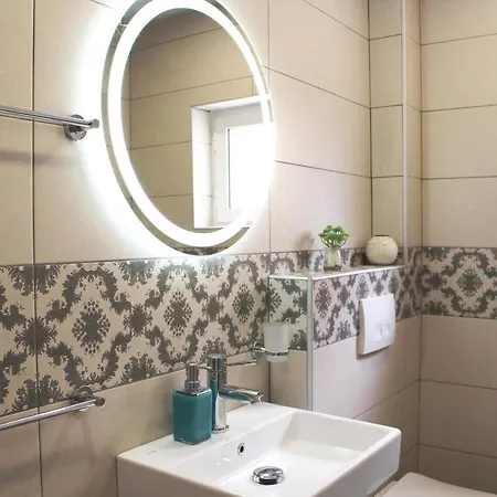 Apartment 2v1 - Myslym Shyri Tirana