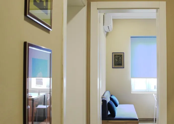 2v1 - Myslym Shyri Apartament *