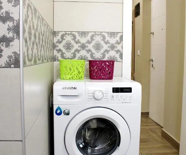 2v1 - Myslym Shyri Apartament