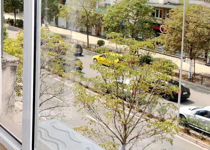 Apartament 2v1 - Myslym Shyri Tirana